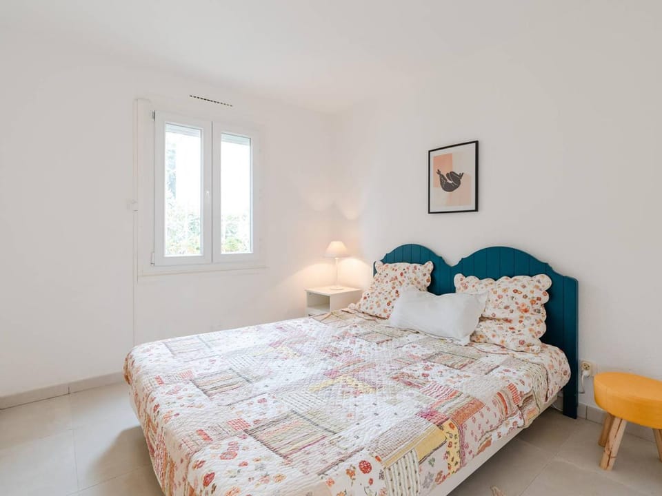 Pavillon lumineux avec terrasse, à 1 km de la plage – 2 pièces, 1 chambre, barbecue, Wi-Fi - FR-1-409A-3 Villa in Gruissan
