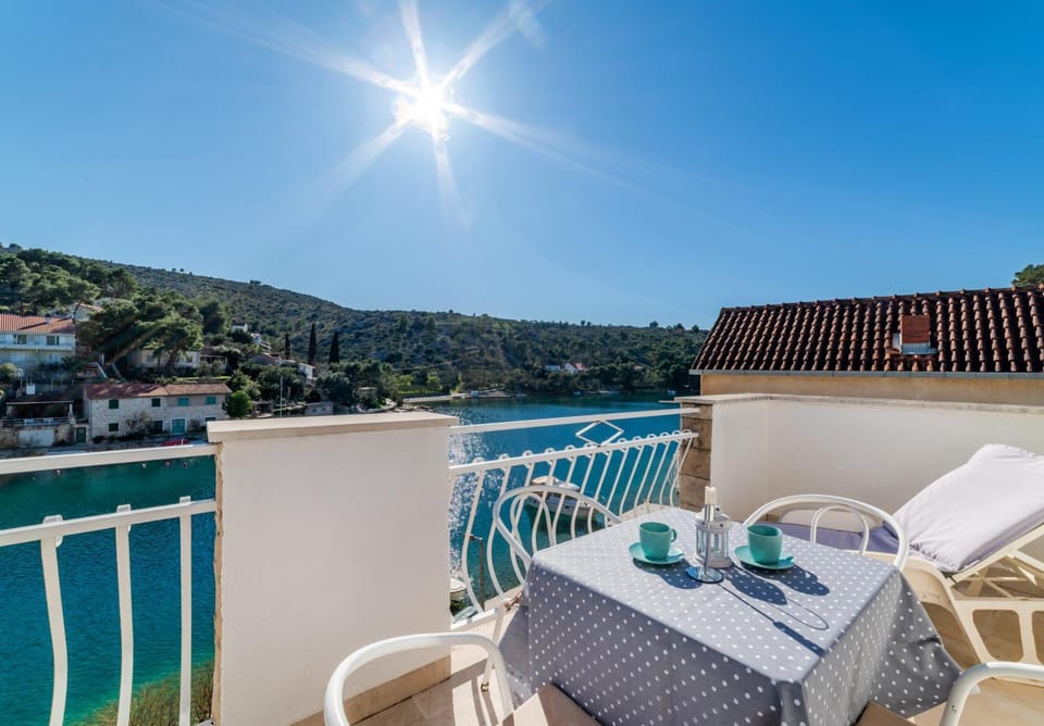 Day, View (from property/room), Balcony/Terrace, Sea view, sunbed