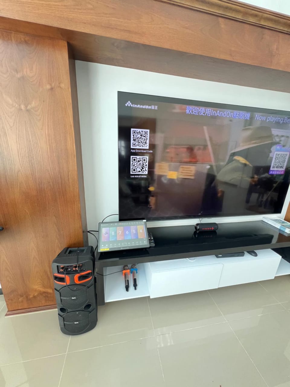 *City~house* 芭堤雅豪华泳池别墅近步行街 Villa in Pattaya City