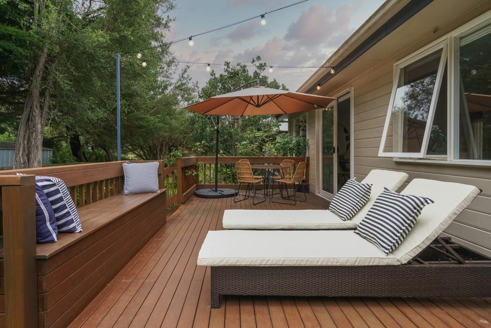 Garden, Balcony/Terrace, Seating area, Garden view, sunbed