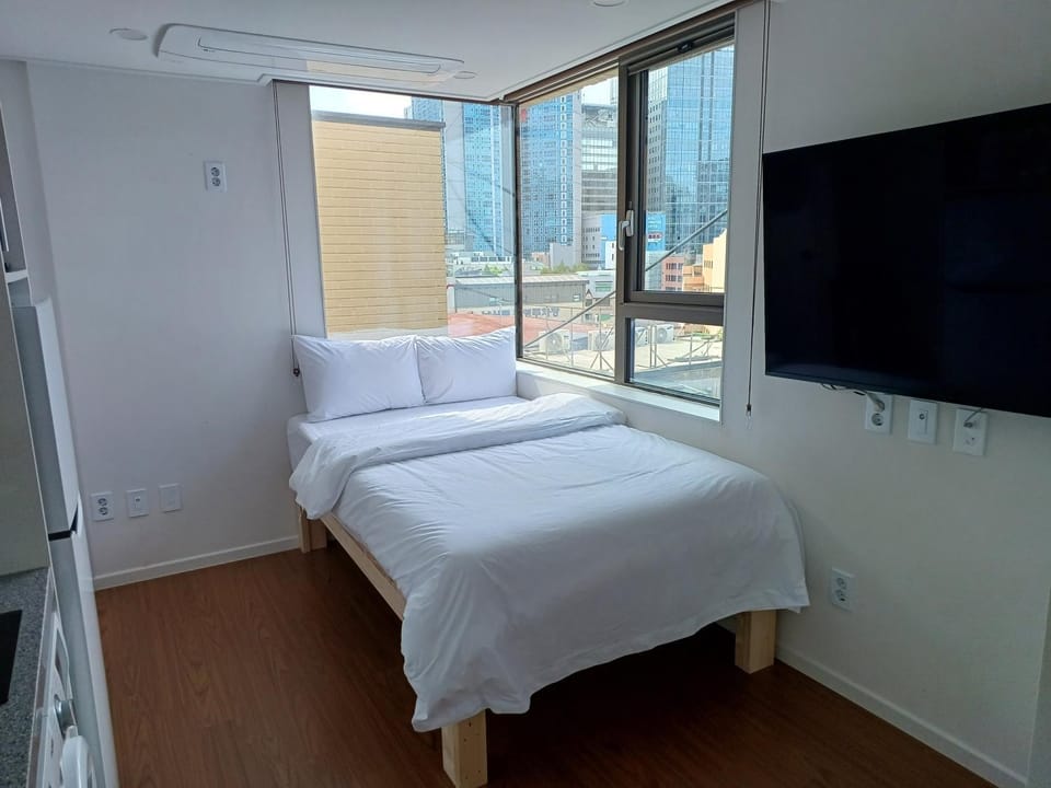 318 Stay Bed and Breakfast in Seoul