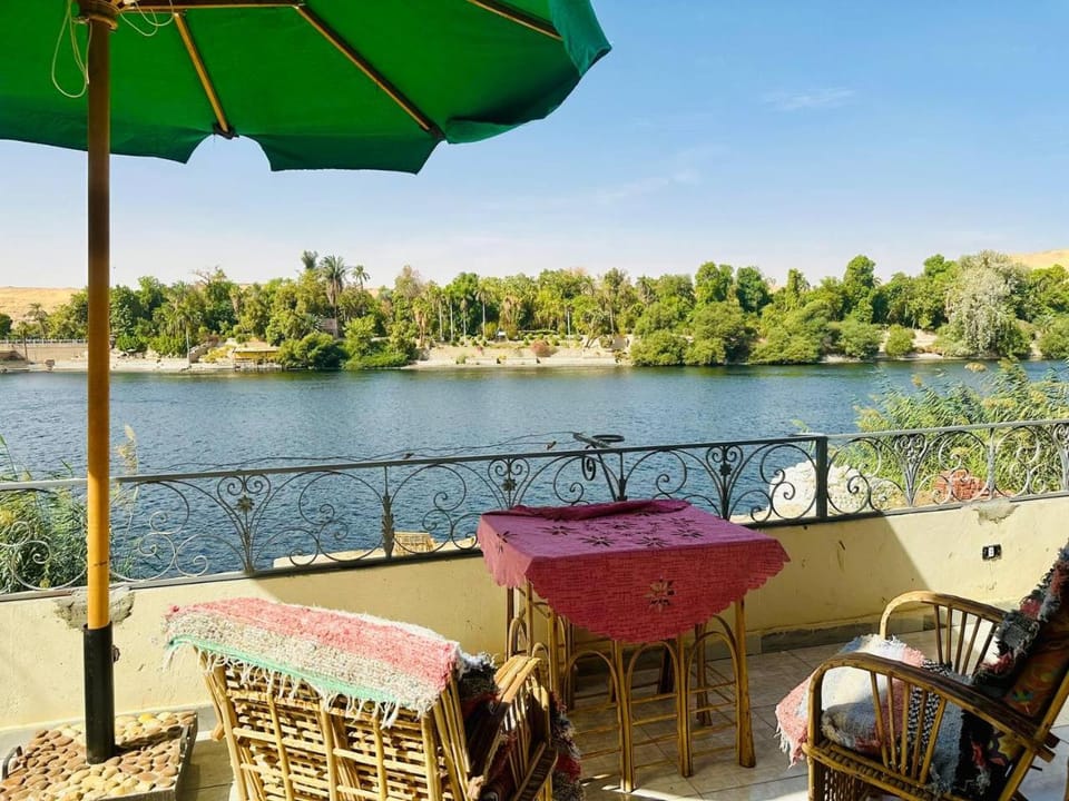 Day, View (from property/room), Balcony/Terrace, Dining area