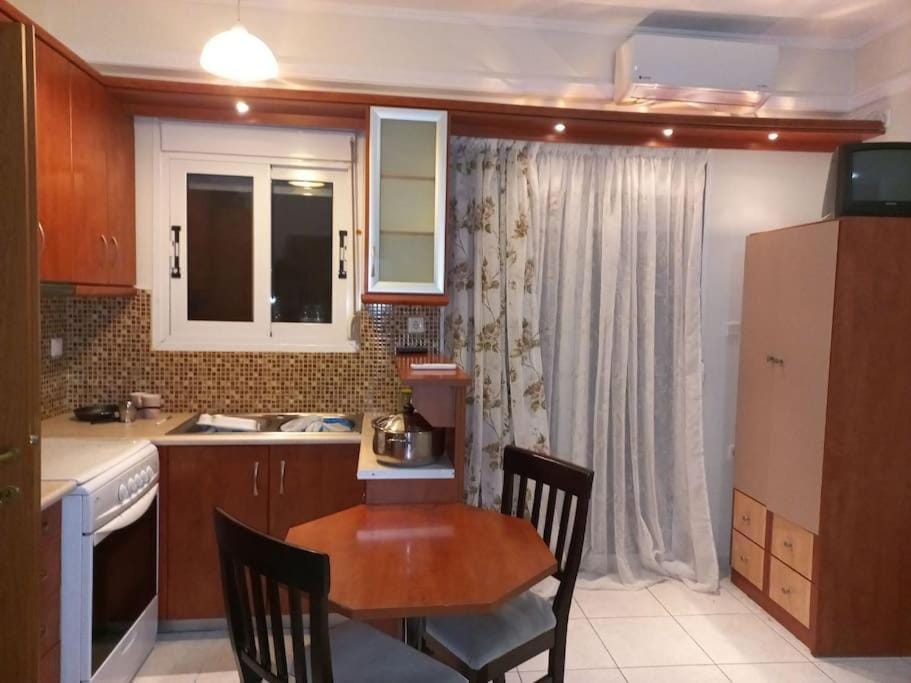 Ιάνθη studio Apartment in Peloponnese, Western Greece and the Ionian