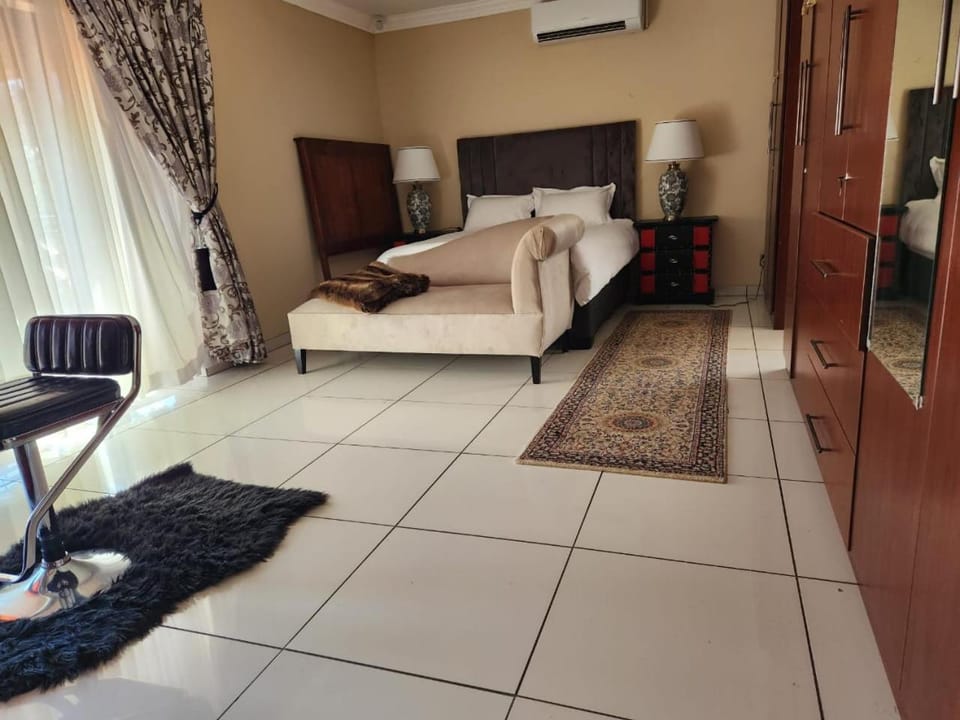 70 on Aviva Bed and Go Bed and Breakfast in South Africa