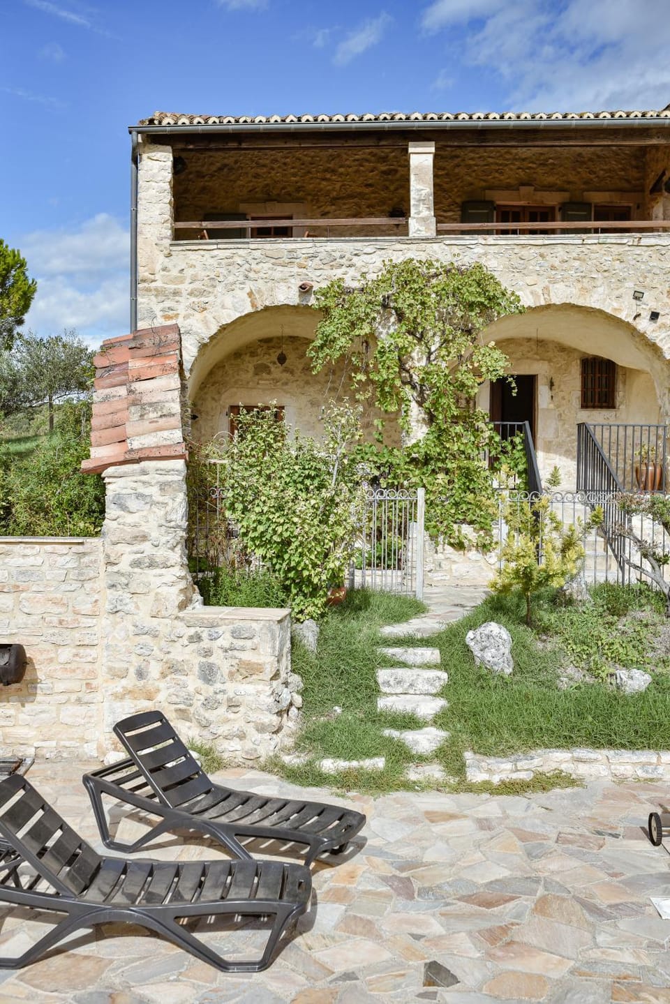 MAS COURADOU House in Provence-Alpes-Côte d'Azur