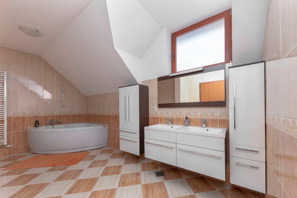 Shower, Bathroom, Bath