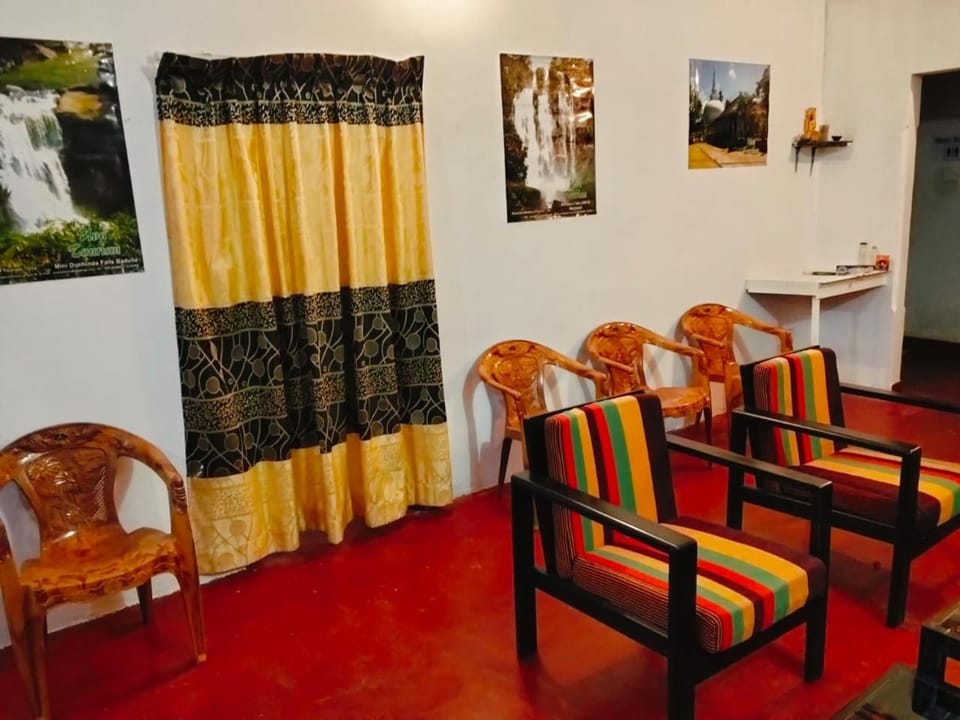 Ella Ostella Hostel Hotel in Ella