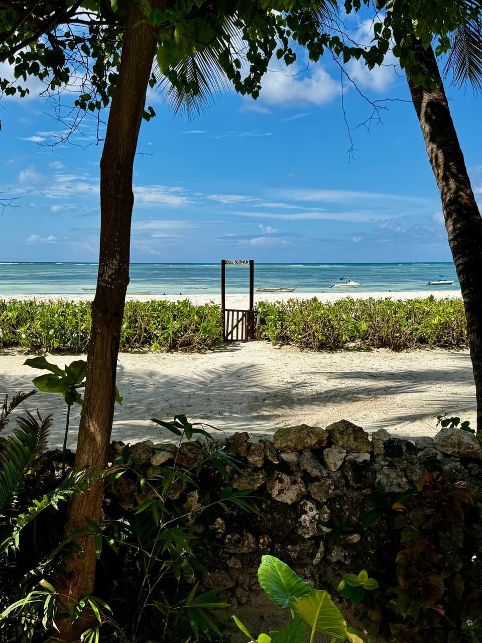 Nearby landmark, Spring, Day, Natural landscape, Beach, Sea view