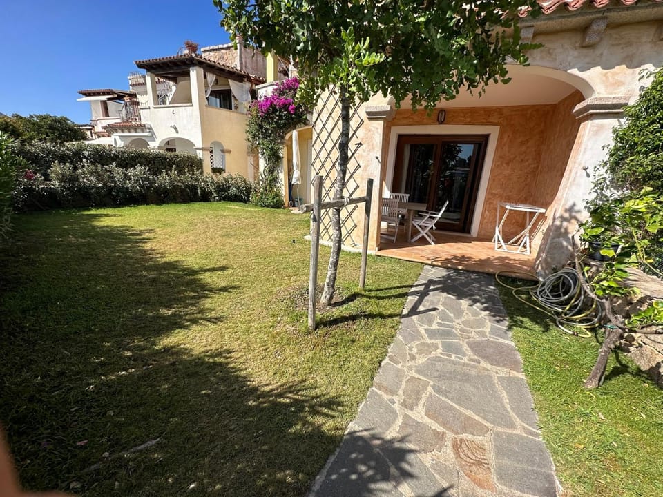 Garden, Balcony/Terrace