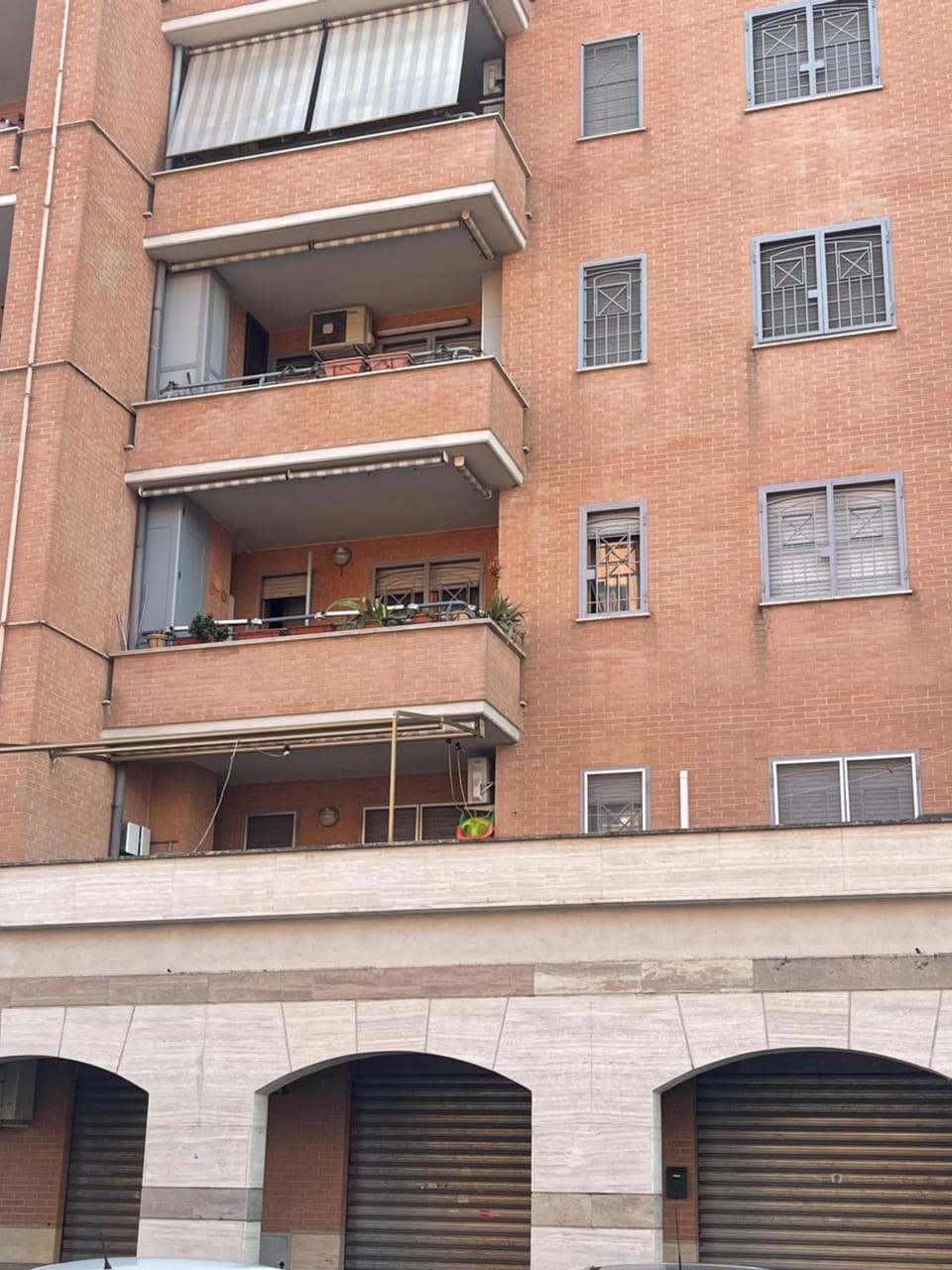 Property building, Balcony/Terrace