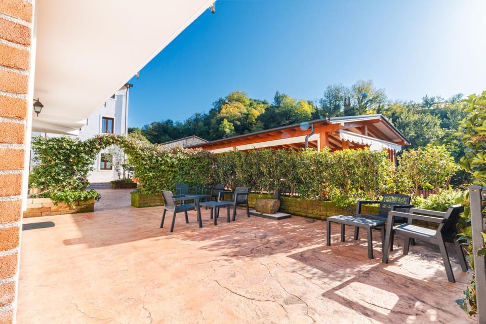 Inner courtyard view