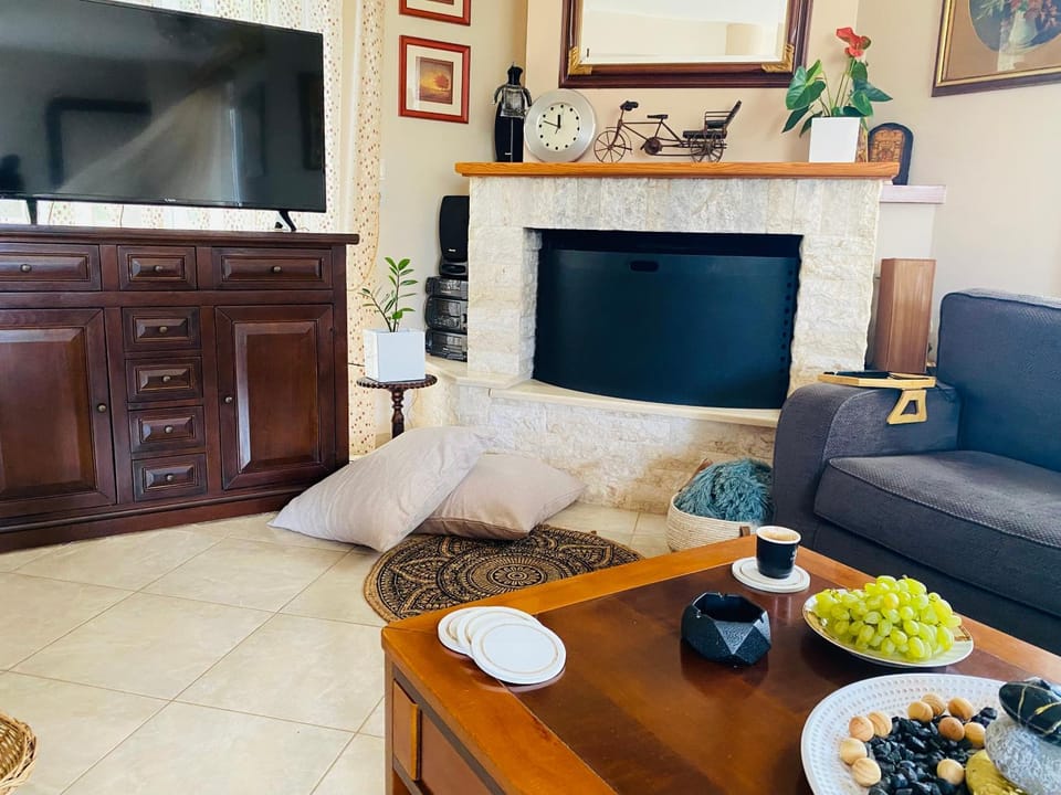 Homey Family ArtAki Villa in Euboea