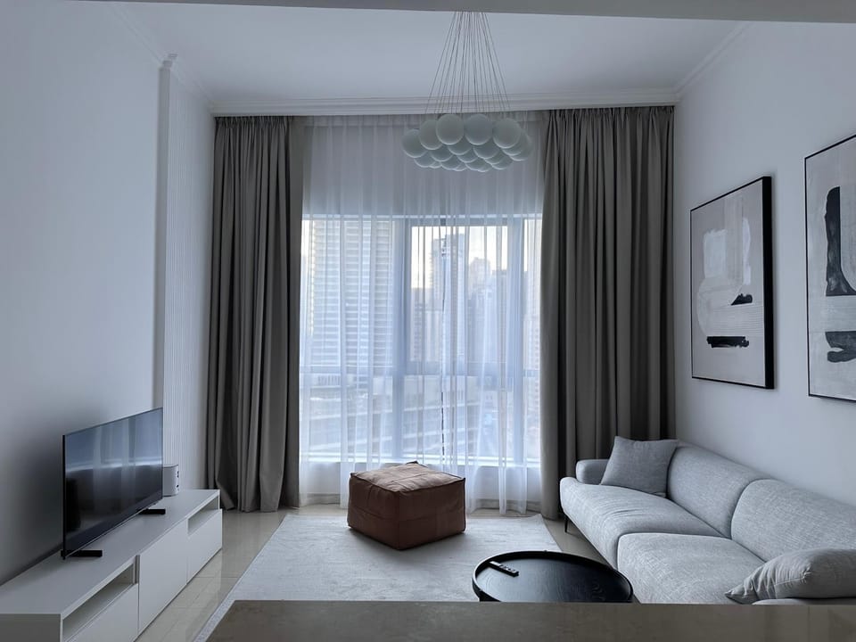 Communal lounge/ TV room, TV and multimedia, Living room, Seating area