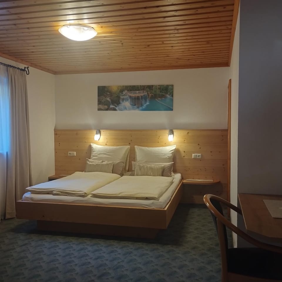Bed, Photo of the whole room, Bedroom, furniture