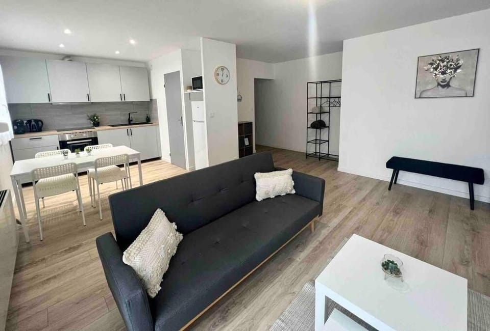 L’esplanade - Super 3 pièces refait à neuf - Reims Apartment in Reims