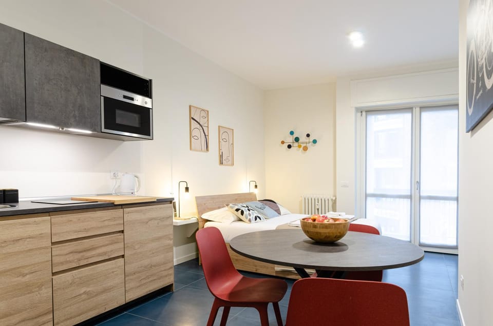 TV and multimedia, Kitchen or kitchenette, Living room, Seating area, Dining area, minibar
