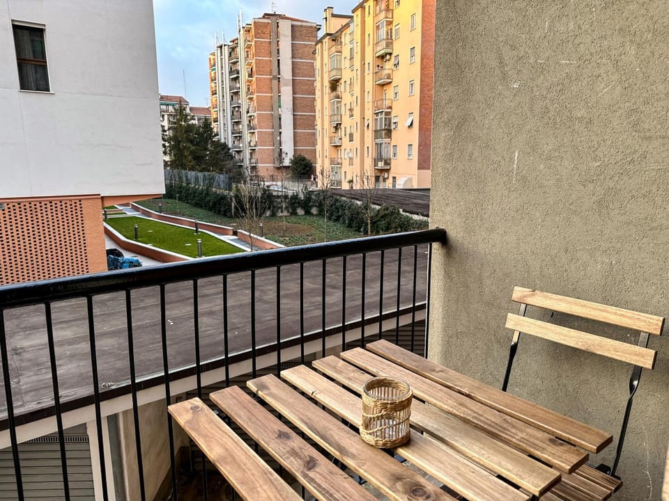 Property building, Balcony/Terrace