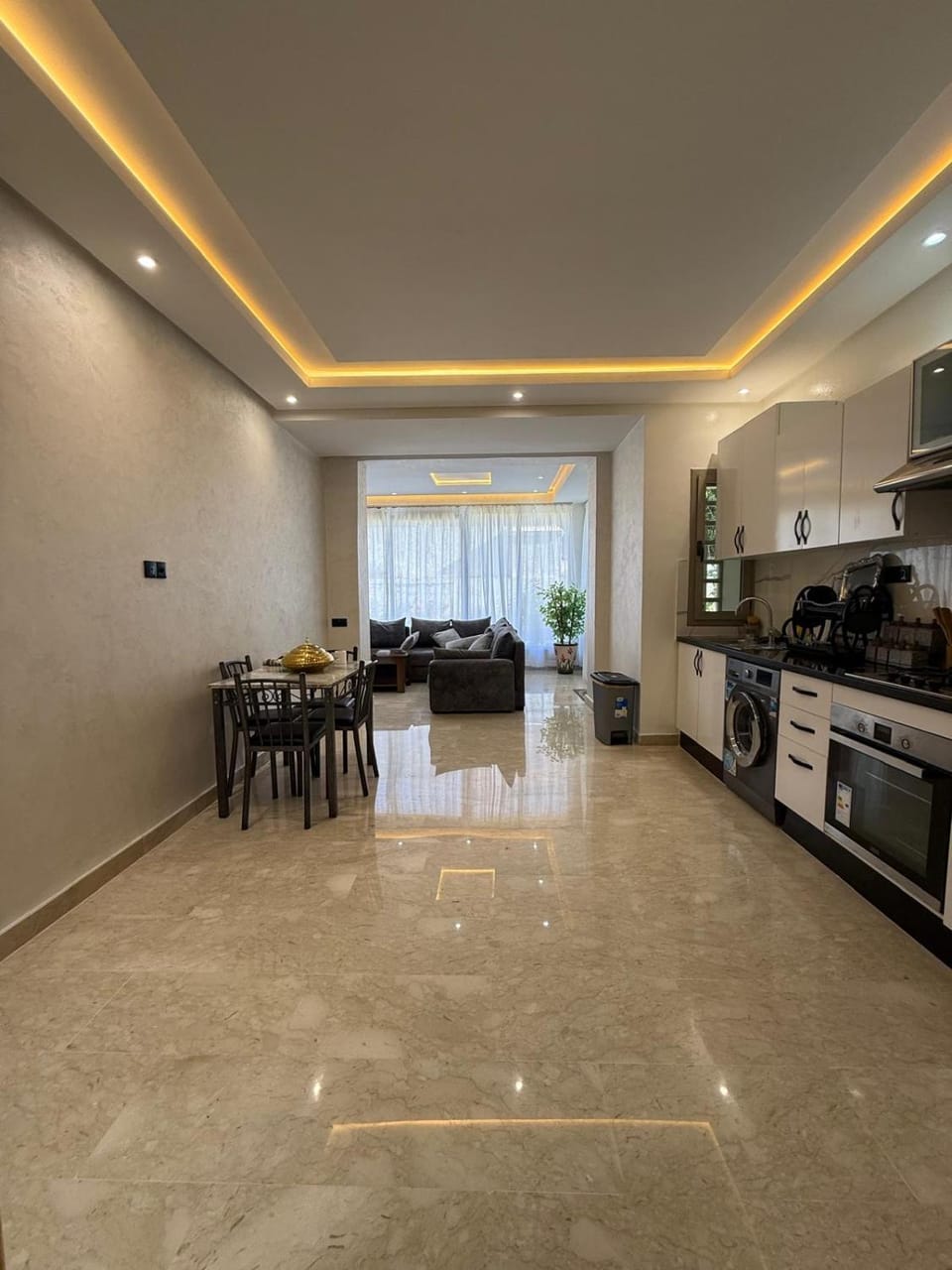 Luxurious Apt with Pool&Sea View Apartment in Casablanca-Settat