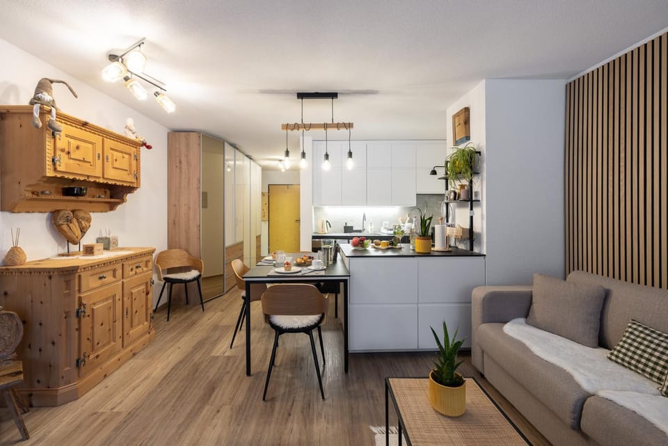 Chasa Tulai F114 Apartment in Canton of Grisons