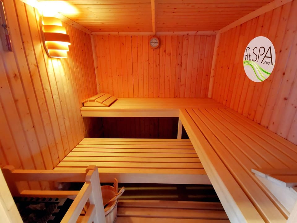 Sauna, Spa and wellness centre/facilities