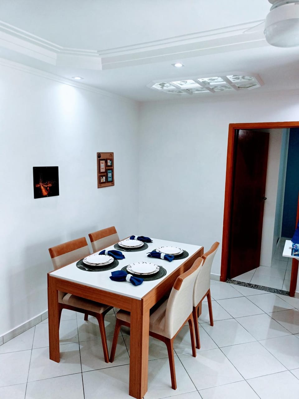 Dining area, Dinner
