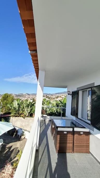Madeira Panoramic Villa- Promoção 2 ou 3 semana Apartment in Funchal
