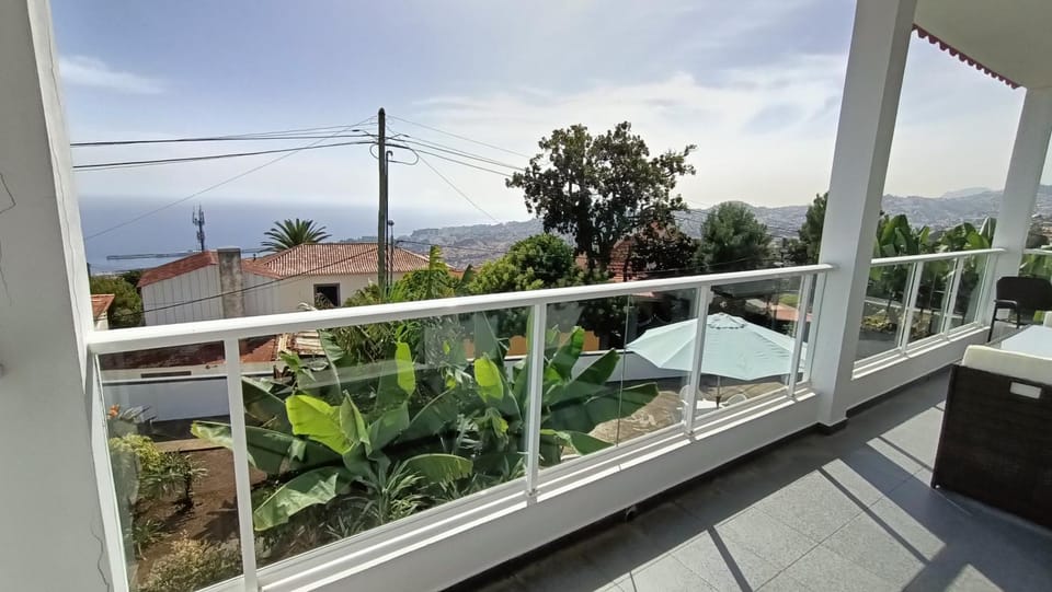 Madeira Panoramic Villa- Promoção 2 ou 3 semana Apartment in Funchal