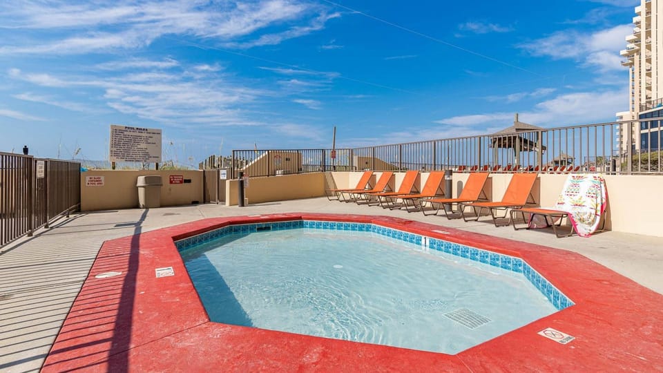 Phoenix III Apartment in Orange Beach