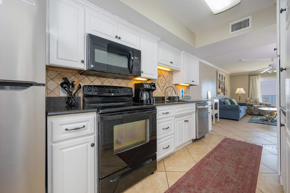 Surfside Shores 1804 Apartment in West Beach