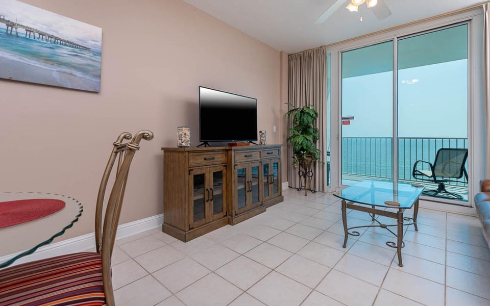 Lighthouse 814 Apartment in Gulf Shores