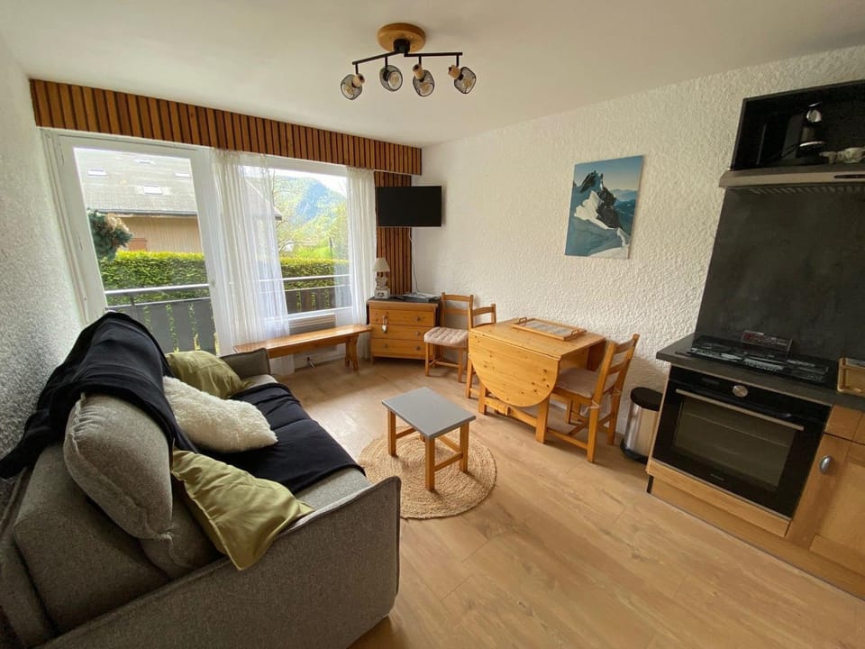 Studio cosy avec balcon, 2 nuits - La Clusaz, proche Bossonnet et pistes, parking inclus - FR-1-459-206 Apartment in La Clusaz