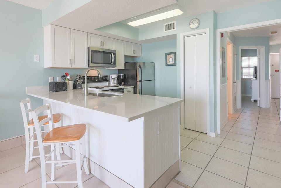 Seacrest 804 Apartment in West Beach