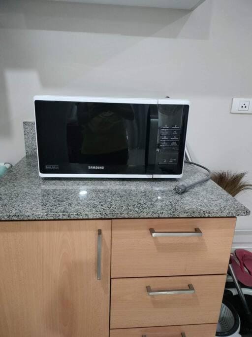 Cubao Manhattan Heights, Unit 8BC Tower B, 1 BR Apartment in Pasig