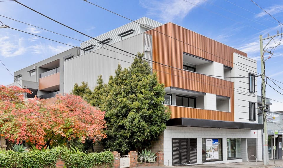 Property building, Day, Neighbourhood, Street view