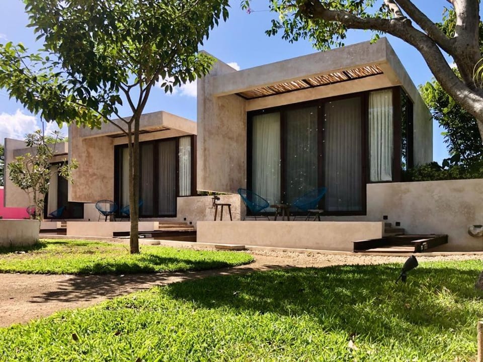 Property building, Day, Garden, Garden view