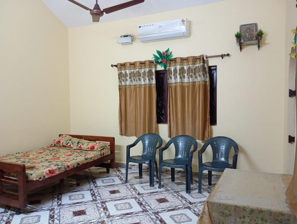 Ashpil House Guest House Margao South Goa Apartment in Goa, India