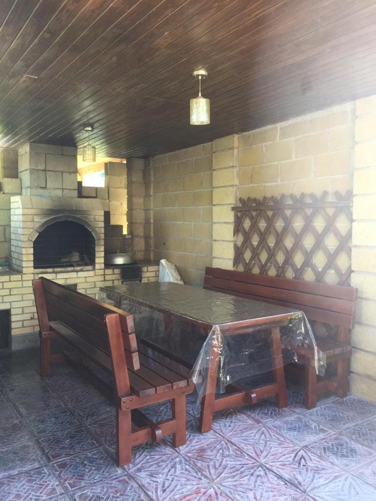 BBQ facilities, Dining area