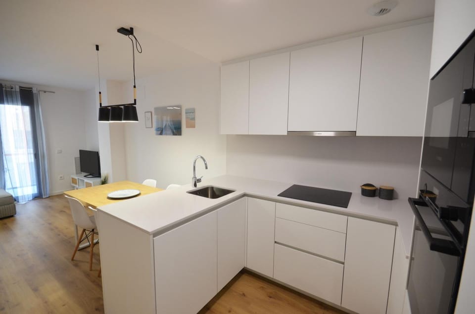 Kitchen or kitchenette, minibar, pet friendly, stove