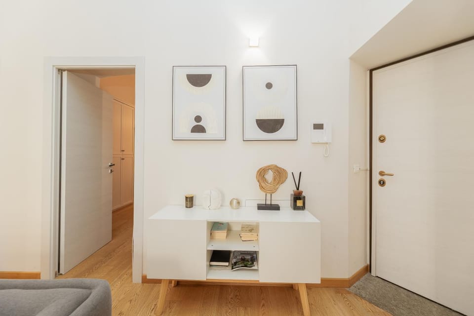 Trilo 2BR Palazzo Reale Apartment in Turin