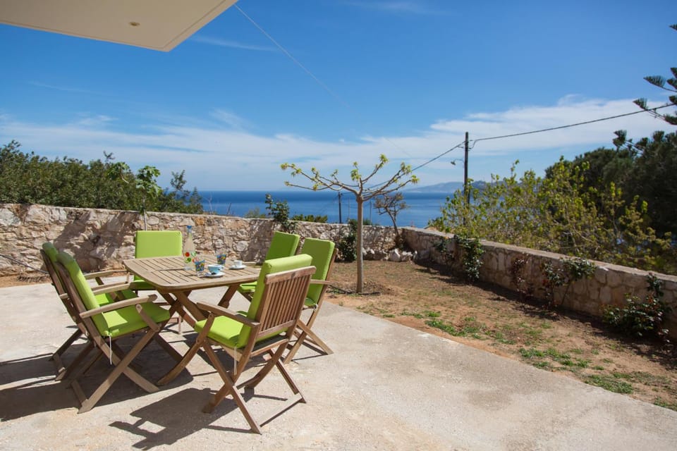 Patio, Natural landscape, View (from property/room), Balcony/Terrace, Seating area, Sea view, sunbed