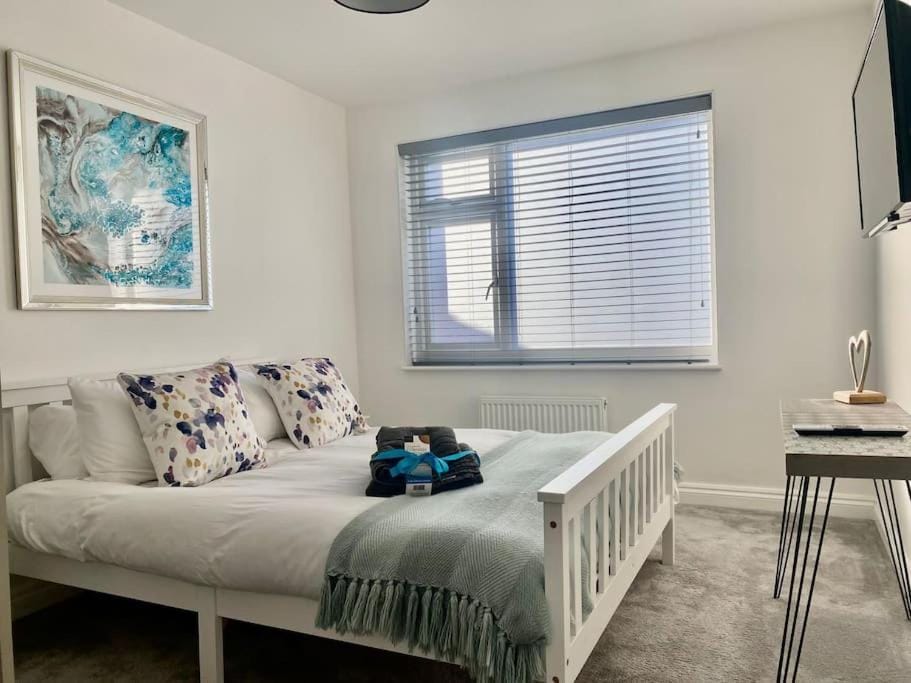 The Emslie Road Beach Flat Apartment in England