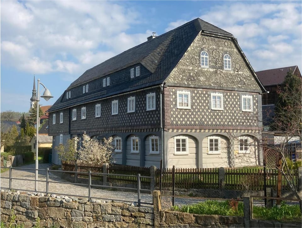 Property building, Landmark view