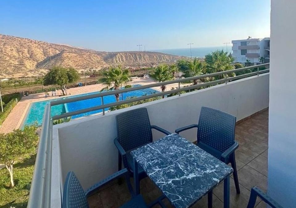 Appartement vue sur piscine et sur mer Apartment in Souss-Massa