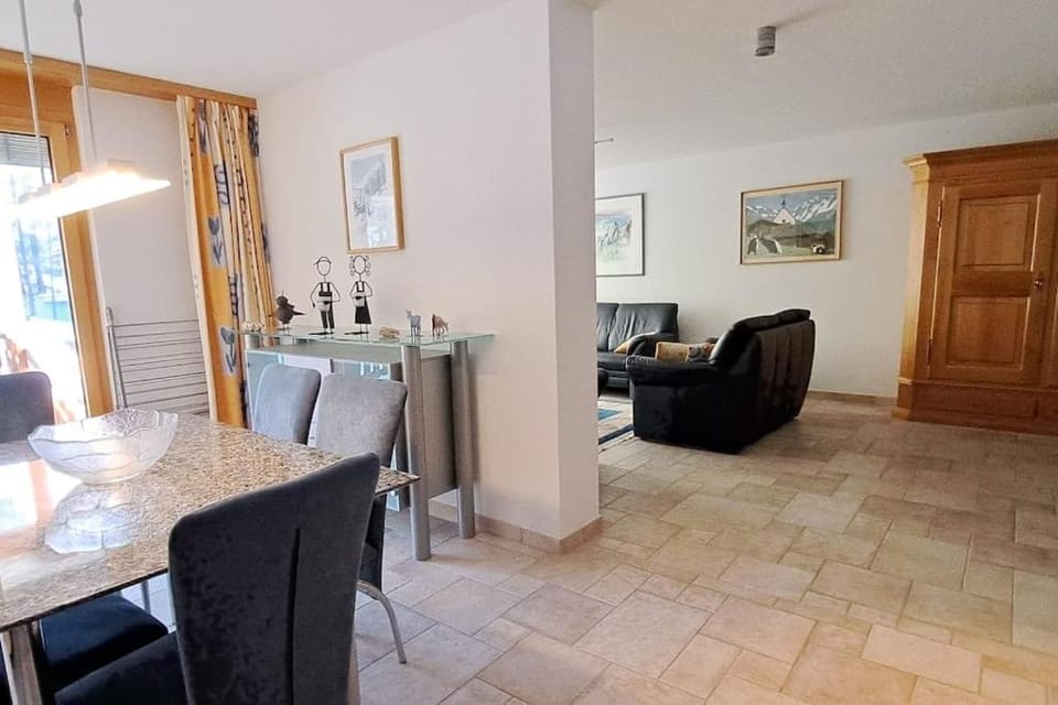 Grosses Moos 22 - Spacious 2-Bedroom flat with Apartment in Saas-Fee