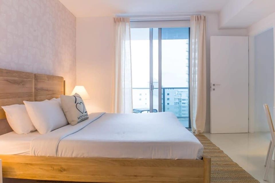 Brickell House Dreams - Luxury Stay and Amenities House in Brickell