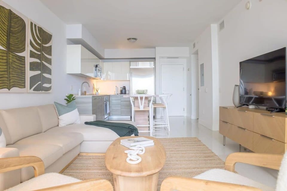 Brickell House Dreams - Luxury Stay and Amenities House in Brickell