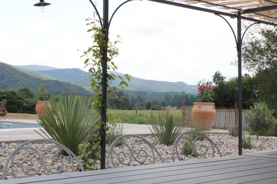 Le Clos des Mûriers House in Provence-Alpes-Côte d'Azur