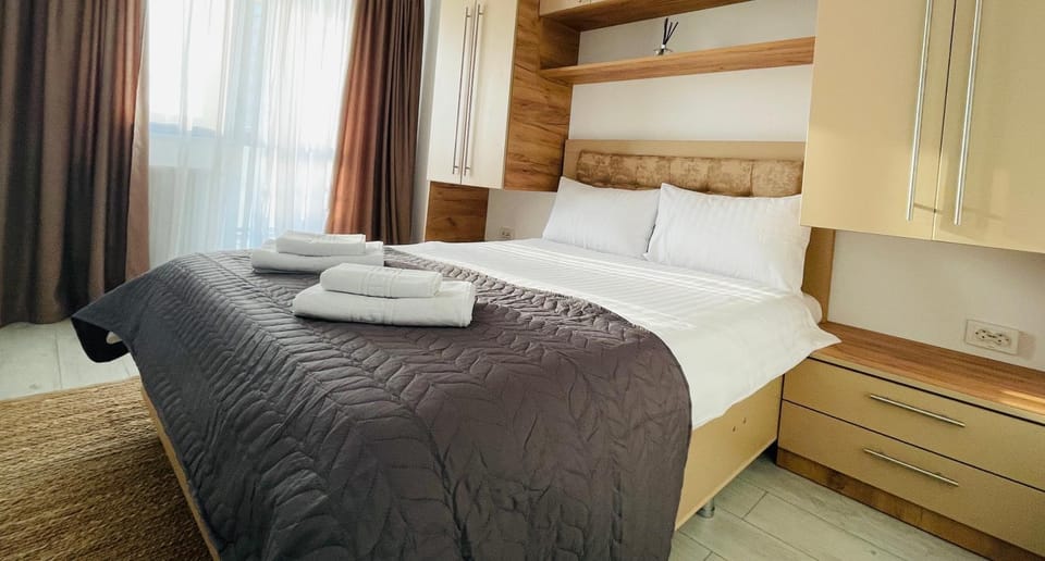 Bed, Photo of the whole room, Bedroom, towels, wardrobe