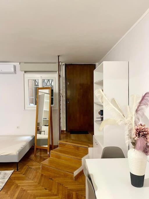 The Love Nest at Central Athens Kolonaki Apartment in Athens