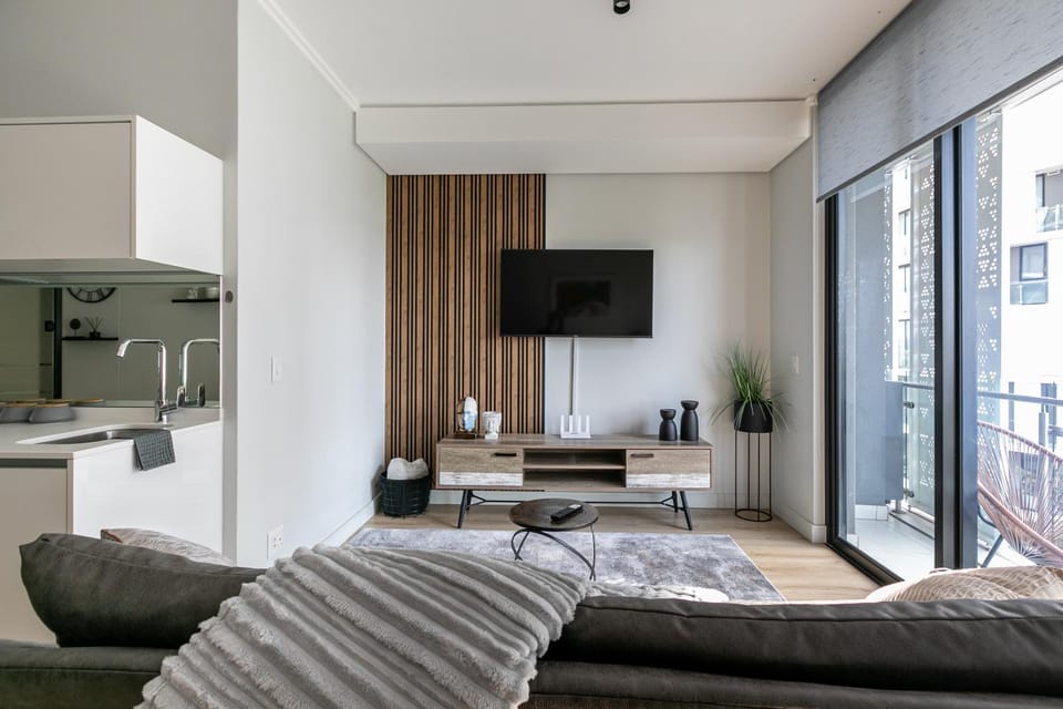TV and multimedia, Seating area